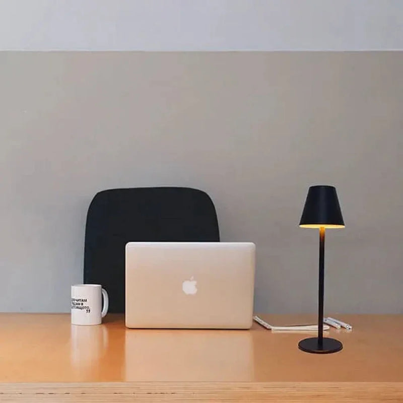 Rechargeable Table Lamp - Tazzi